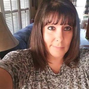 Meet your Posher, Jenn